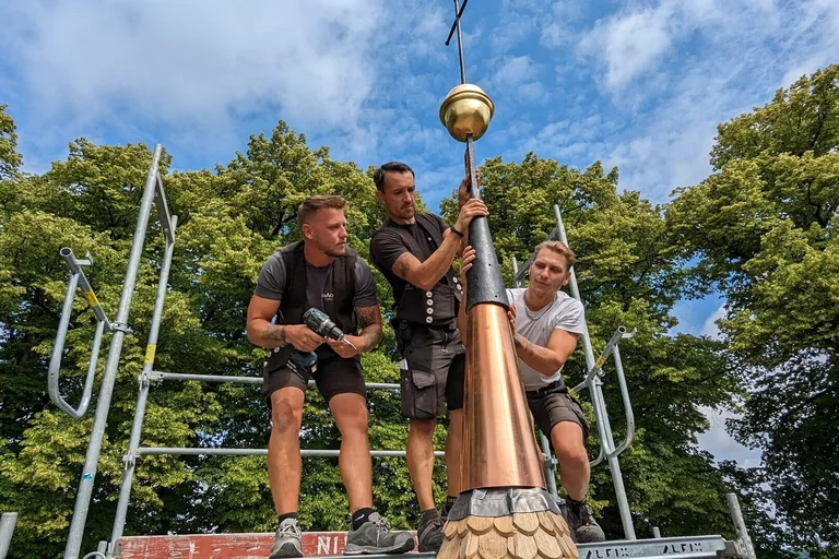 Tumsanierung KG Worth