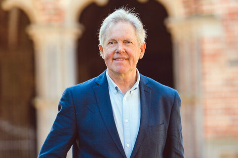 Portraitfoto von Wilfried Staake